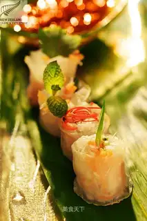 Shrimp crystal rolls