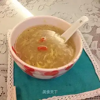 Sweet white fruit soup