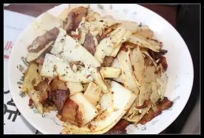 Scrambled meat