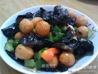 Tiger-skind quail eggs