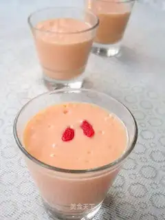 A papaya milkshake