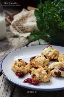 Cranberry scon