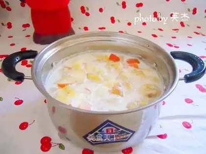 Milk, fruit, fire pot