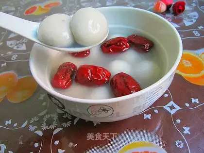 Soup and red dates