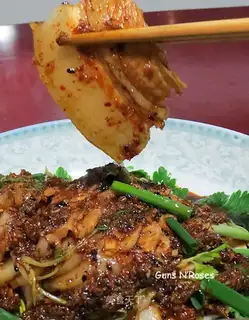 Garlic mud and white meat
