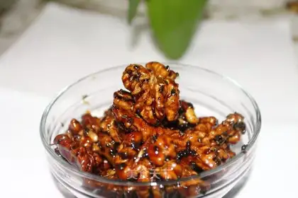 Amber walnuts