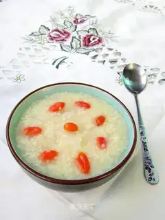 Silver-eared rice porridge