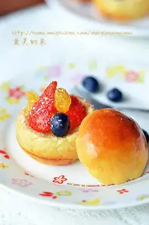 Butter fruit bread