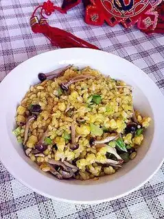 Gold egg fried rice