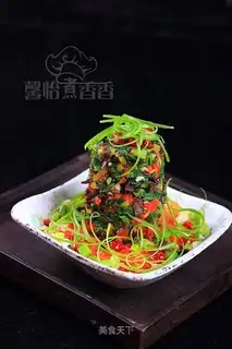 A five-colour vegetable tower