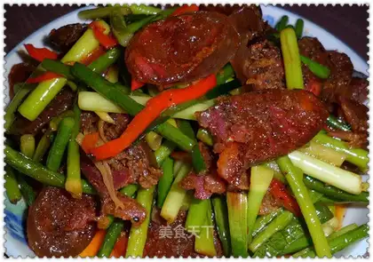 Garlic fried sausage