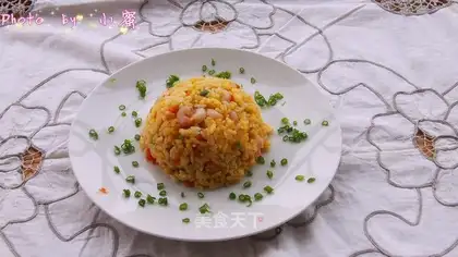 Gold shrimp fried rice