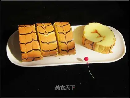 Chiva Cake Roll
