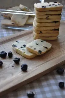 Blueberry cookies