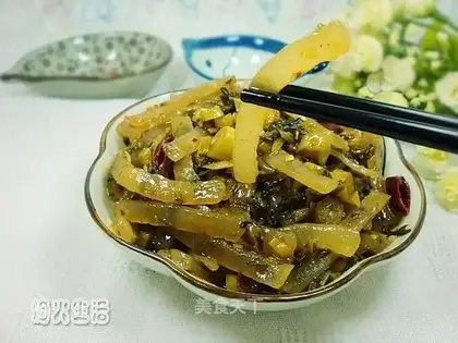 Pickles and pork peels