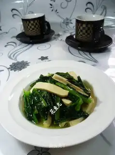 ♪ Tofu dry and fried leaves ♪