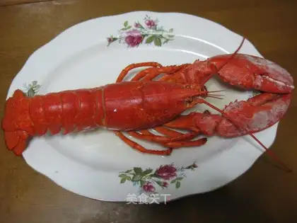 Cleaning up the lobster