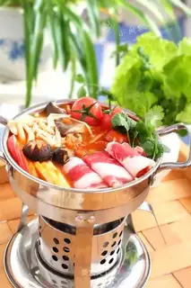 A ketchup pan