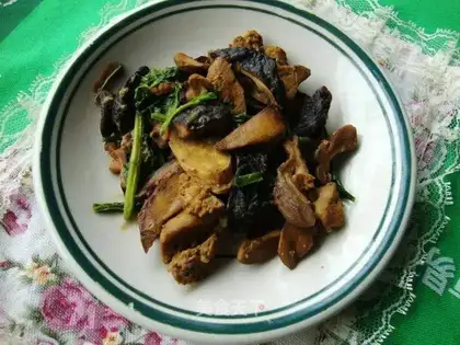 Fries, fried liver