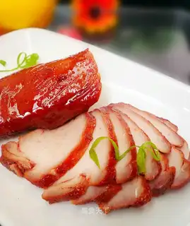 Honey sauce and roast meat