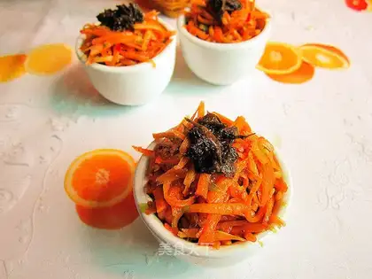 Olive pickles and carrots