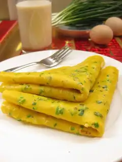 Onion omelet