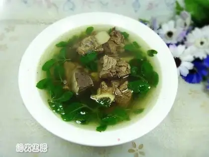 Mint steak soup