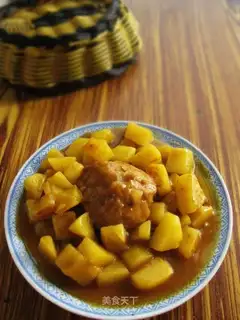 Meatball and potatoes