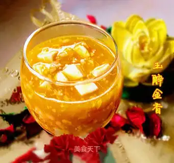 Jade's intoxicated gold