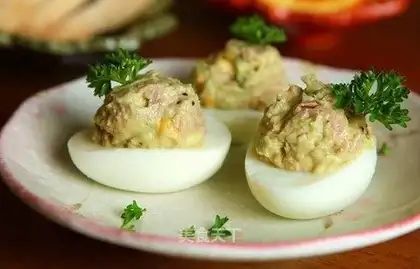 Creams of butter swallow fish eggs