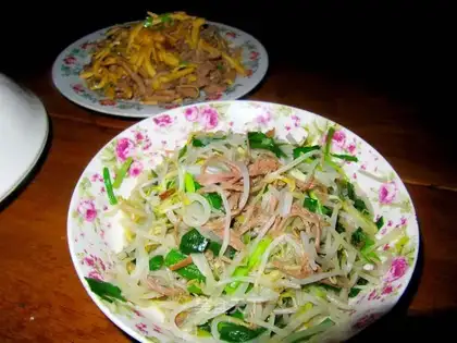 Bean sprouts