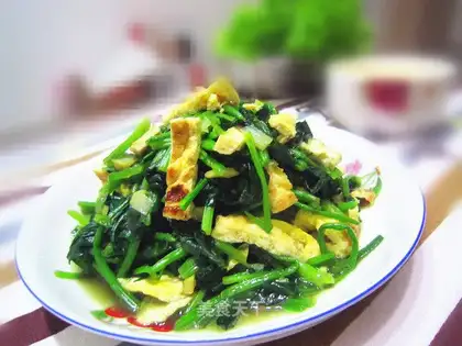 Eggcake and spinach