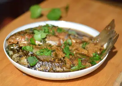 Red-burned mackerel