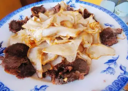 Fried almond mushrooms