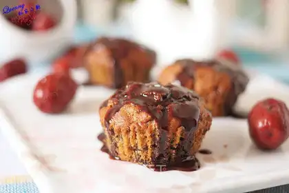 Red-tree cake