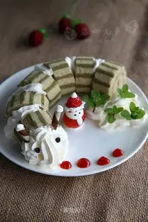 caterpillar cake roll