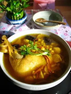 Chicken soup from Worm Herbs Mountain