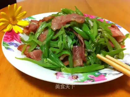 Bacon four season beans