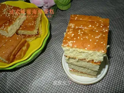 French honey sponge cake