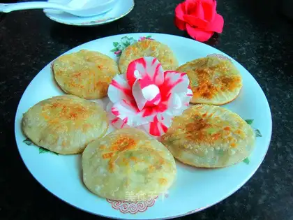 Onion slag pot sticker