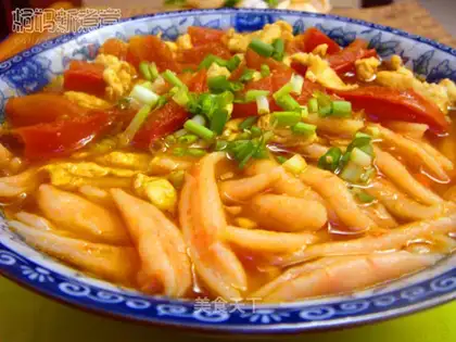 Tomato egg scissors noodles