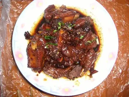 braised pork ribs