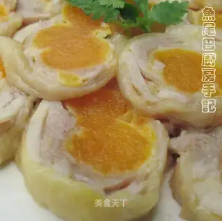 Golden Money Phoenix Roll