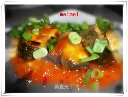 Stewed fish in tomato sauce