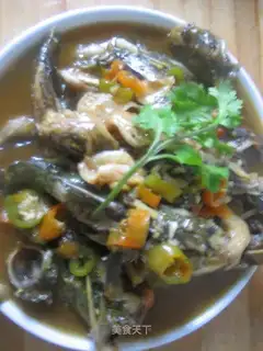 Boiled yellow duck with green pepper
