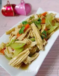 Yuba in oyster sauce