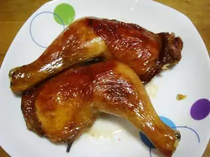 Roast chicken legs in the microwave
