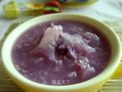 Purple sweet potato and white fungus porridge