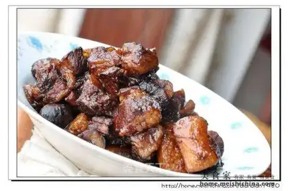 Chestnut roast pork