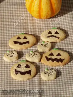 Pumpkin head biscuits
